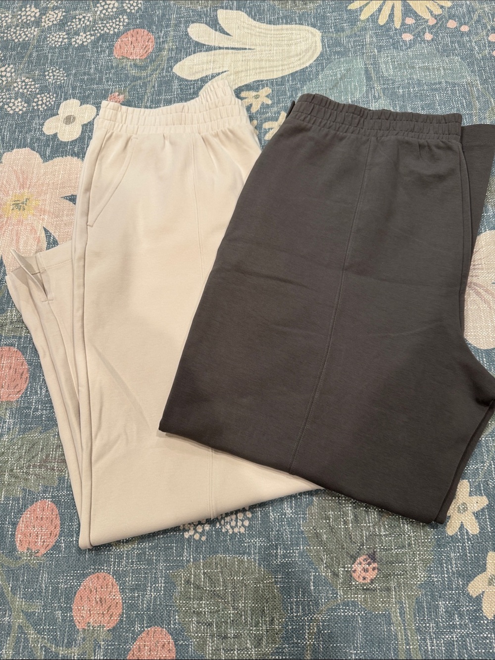 Bundle 2 Pair Old Navy Wide Leg Dynamic Fleece Pants Sz XL